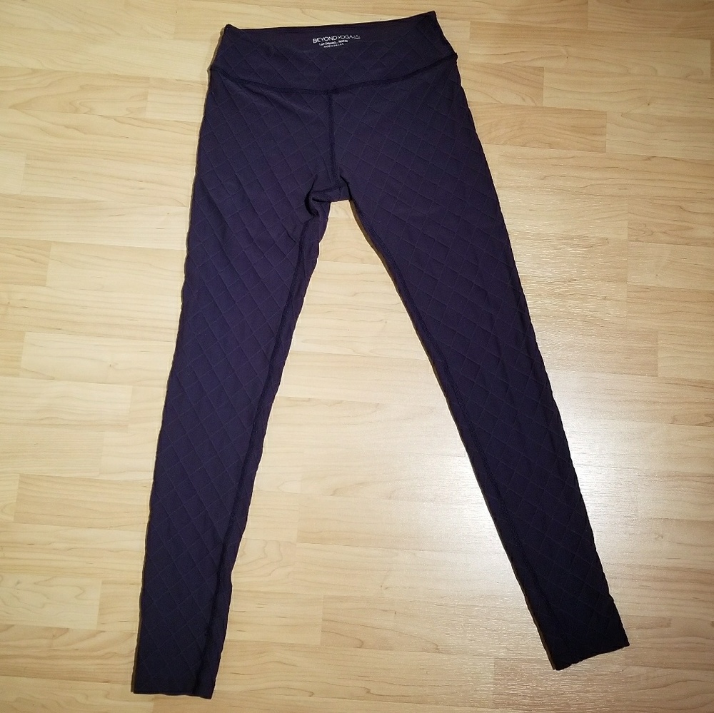 Beyond Yoga quilted yoga pants